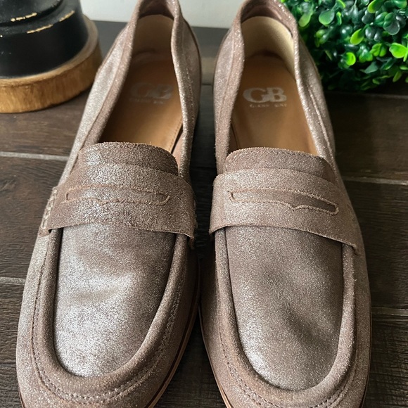 Gianni Bini Size 9.5 M Tan Brown Leather Silver Metallic Sparkle Penny Loafers - Picture 2 of 14